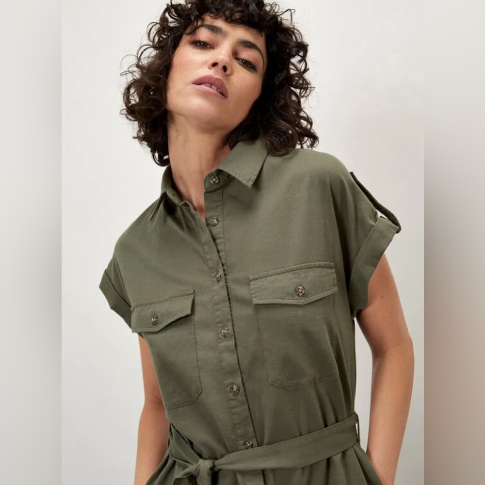 Apricot 2OIF 🍑- Khaki Dress - Picture 3 of 4
